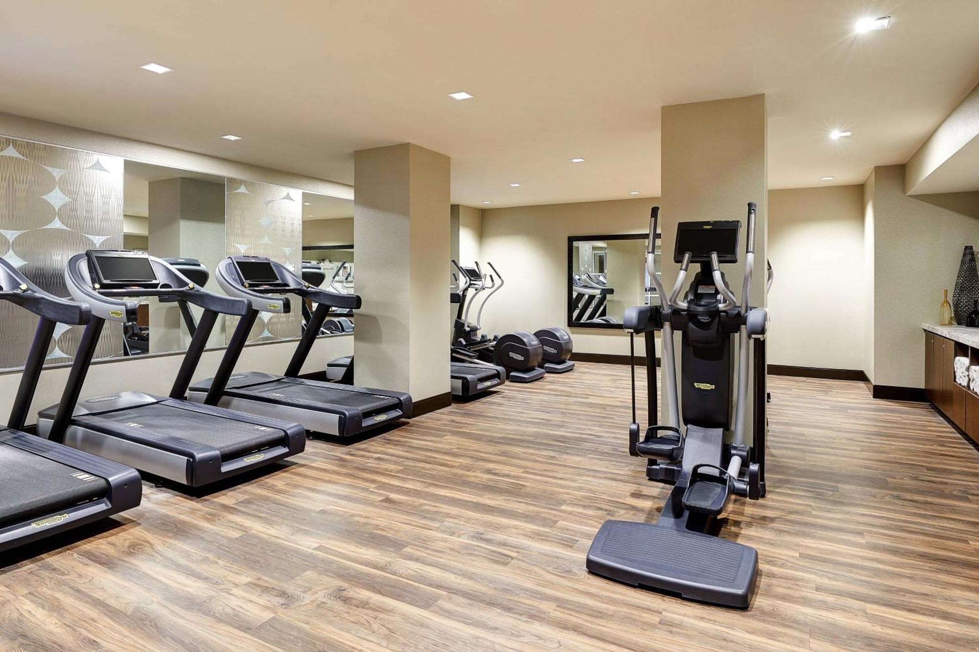 Ac Hotel By Marriott Dallas Downtown Экстерьер фото
